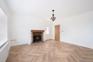 Lounge- click for photo gallery